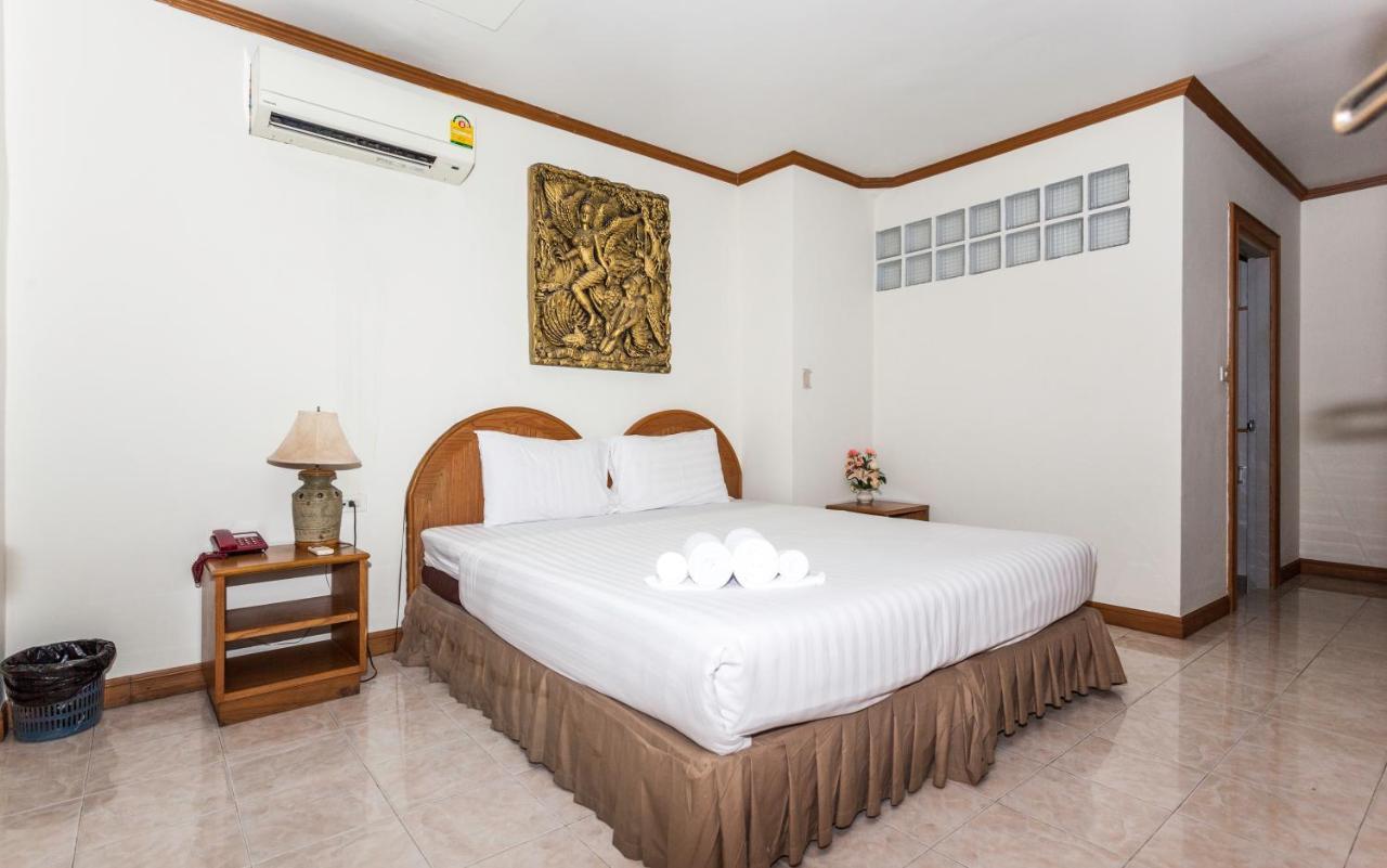 Hotel Andaman Sea Patong Exterior foto